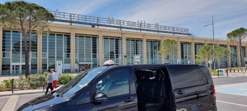 Taxi Marseille pour Tourisme et découvertes en Provence Taxi Sud, les numéros 1